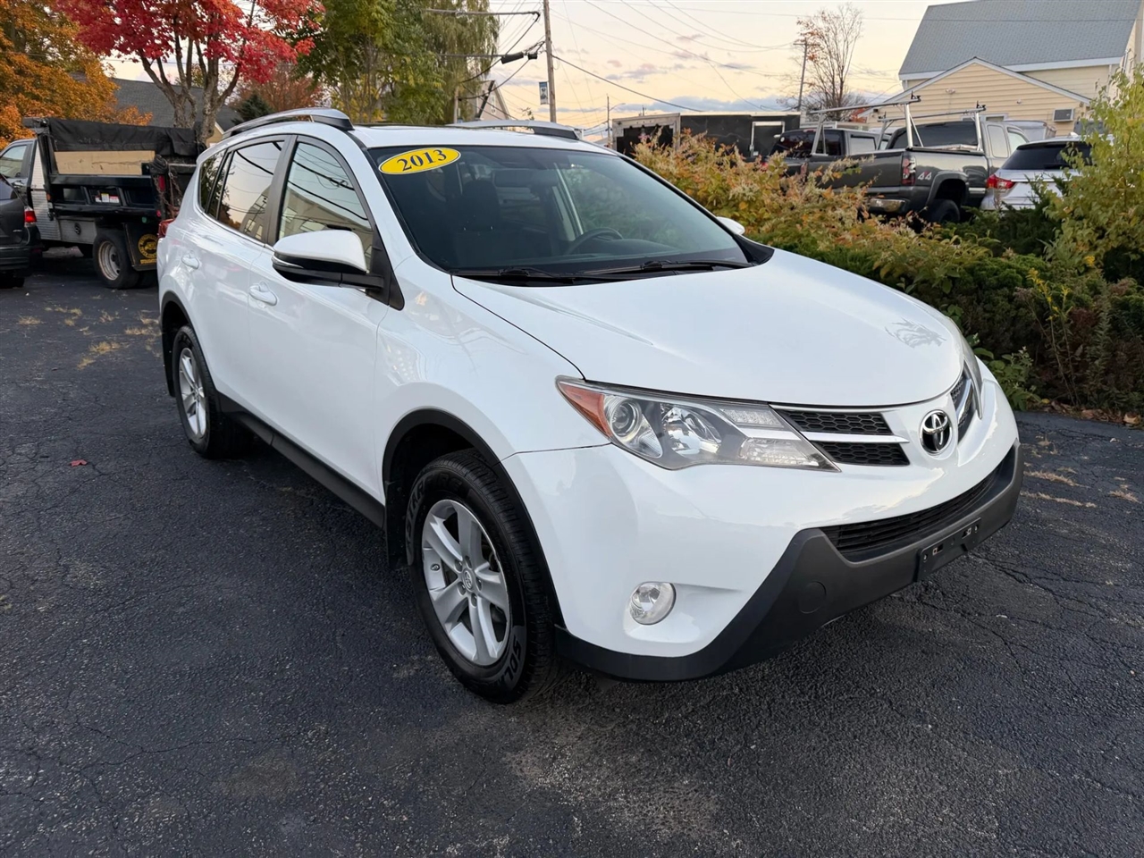 Toyota RAV4 XLE AWD 2013 Toyota RAV4 XLE AWD 2013