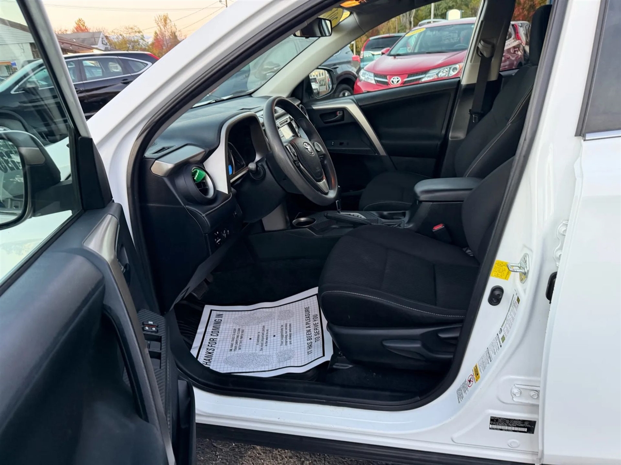 Toyota RAV4 XLE AWD 2013 Toyota RAV4 XLE AWD 2013