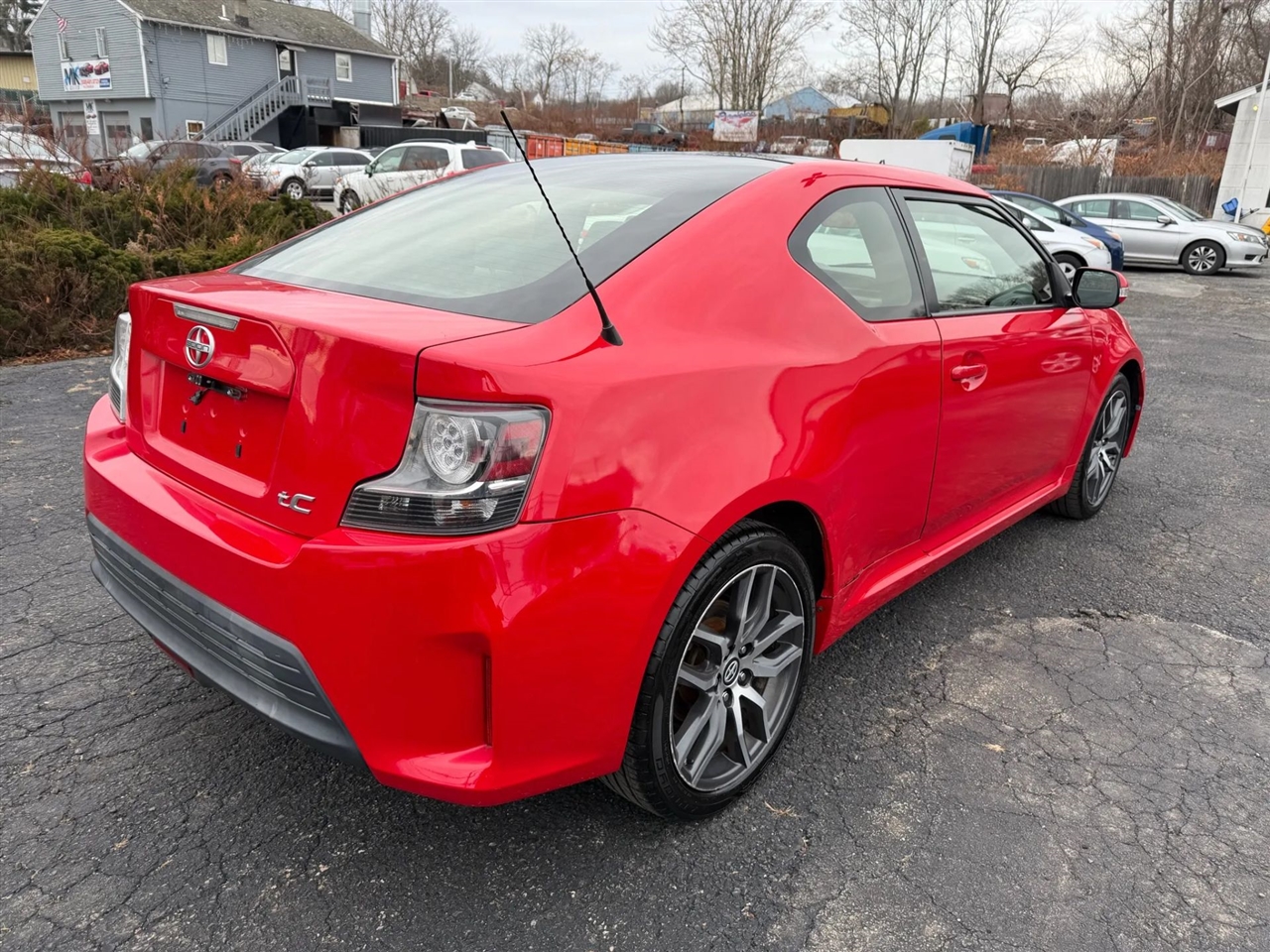 Scion tC Sports Coupe 6-Spd AT 2015