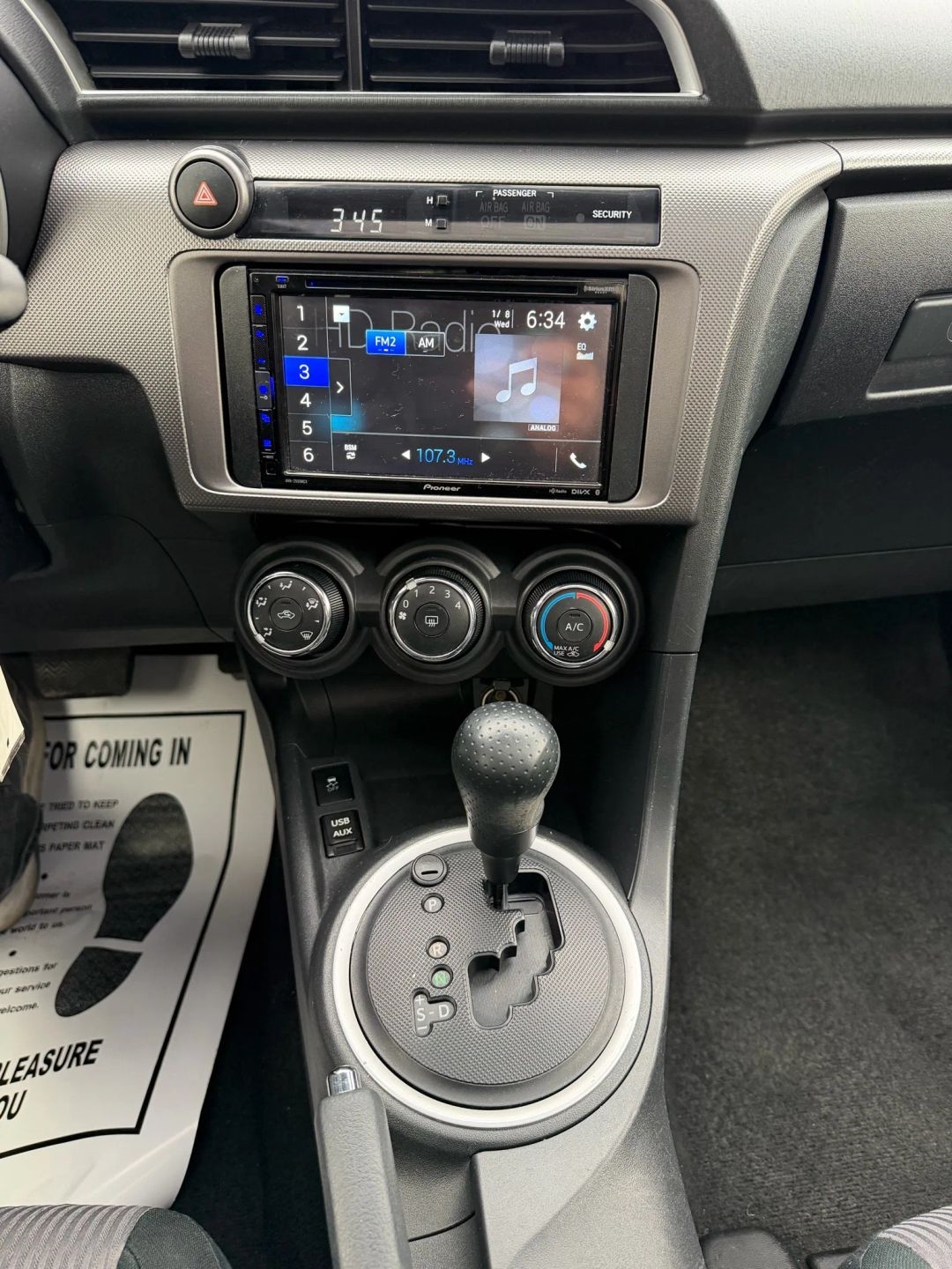 Scion tC Sports Coupe 6-Spd AT 2015