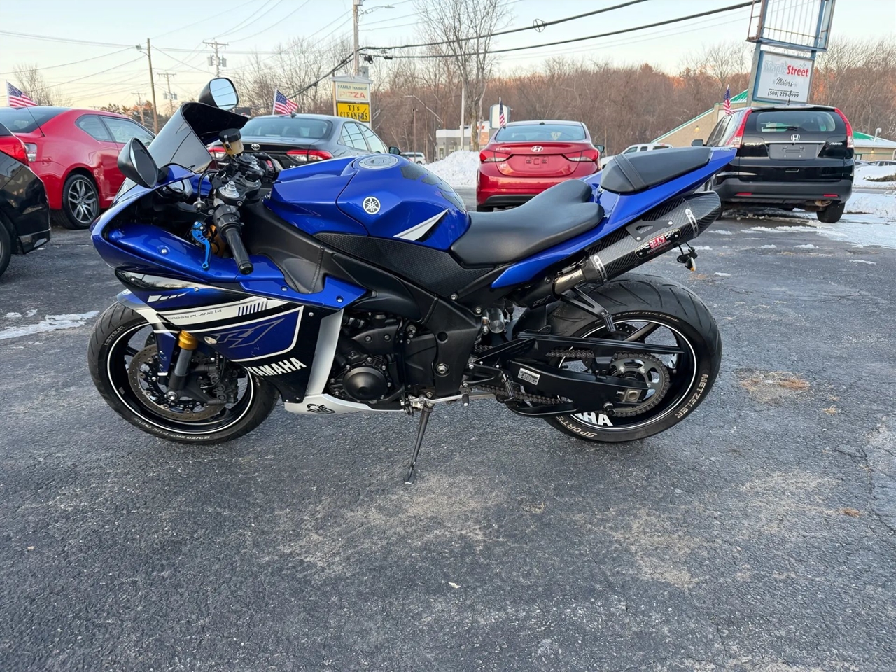 Yamaha YZF-R1  2013