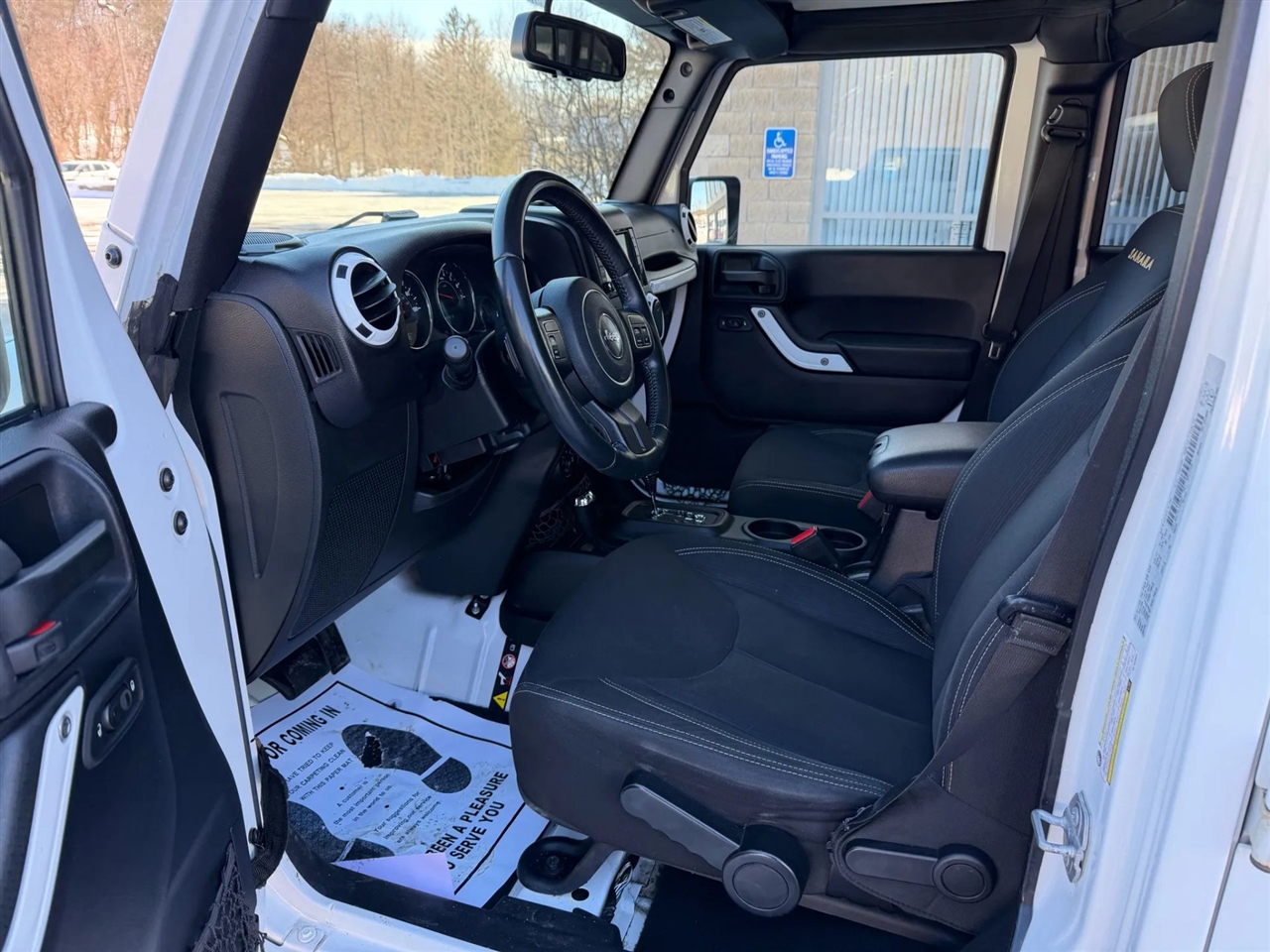 Jeep Wrangler Unlimited Sahara 4WD 2016