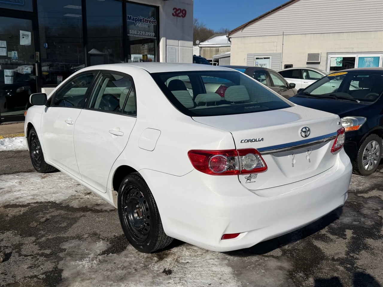 Toyota Corolla LE 4-Speed AT 2013