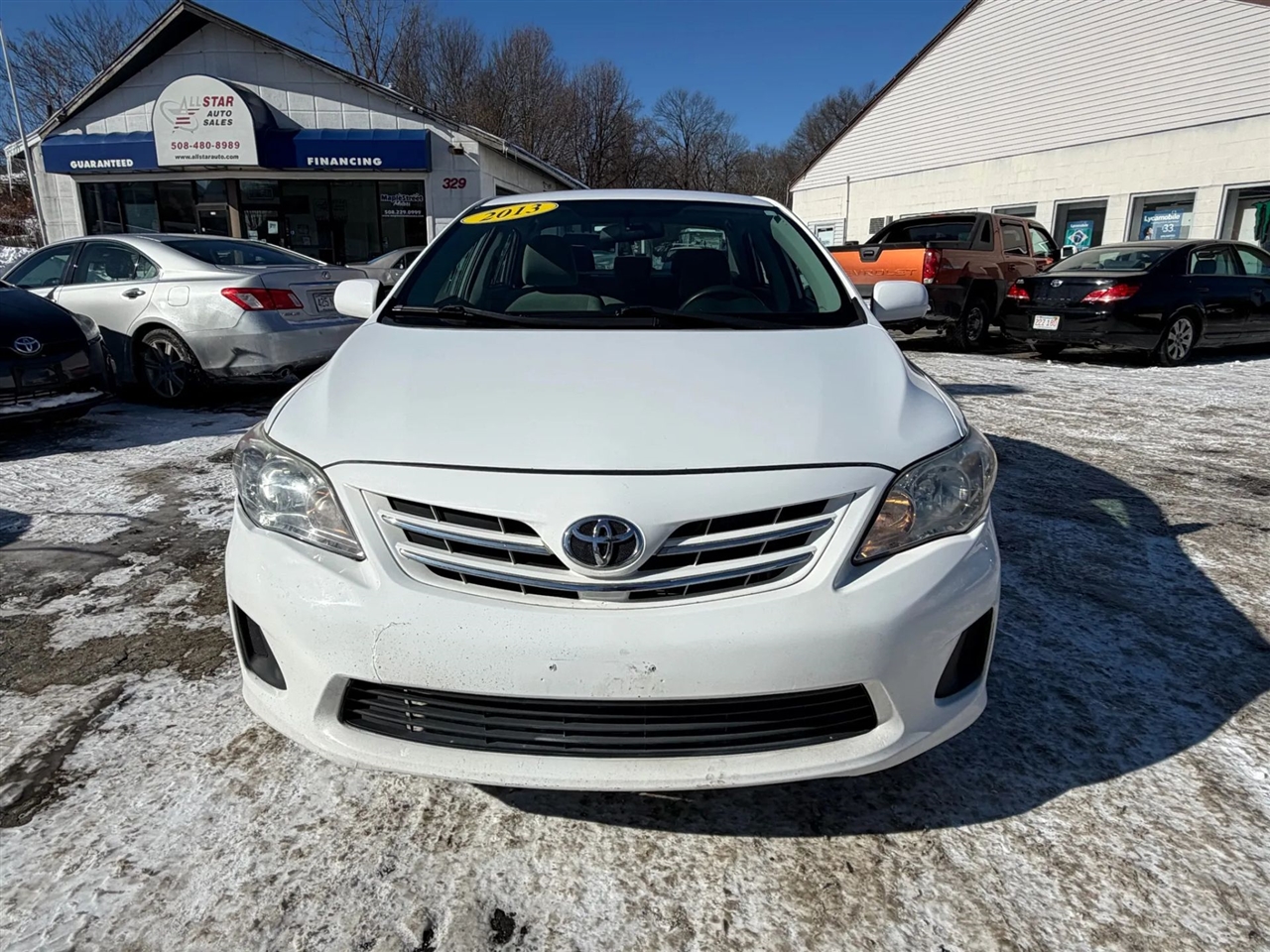 Toyota Corolla LE 4-Speed AT 2013