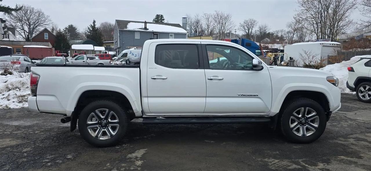 Toyota Tacoma Limited Double Cab V6 6AT 4WD 2016