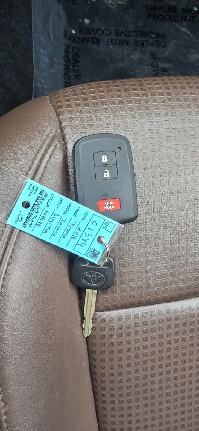 Toyota Tacoma Limited Double Cab V6 6AT 4WD 2016