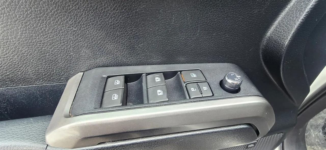 Toyota Tacoma Limited Double Cab V6 6AT 4WD 2016