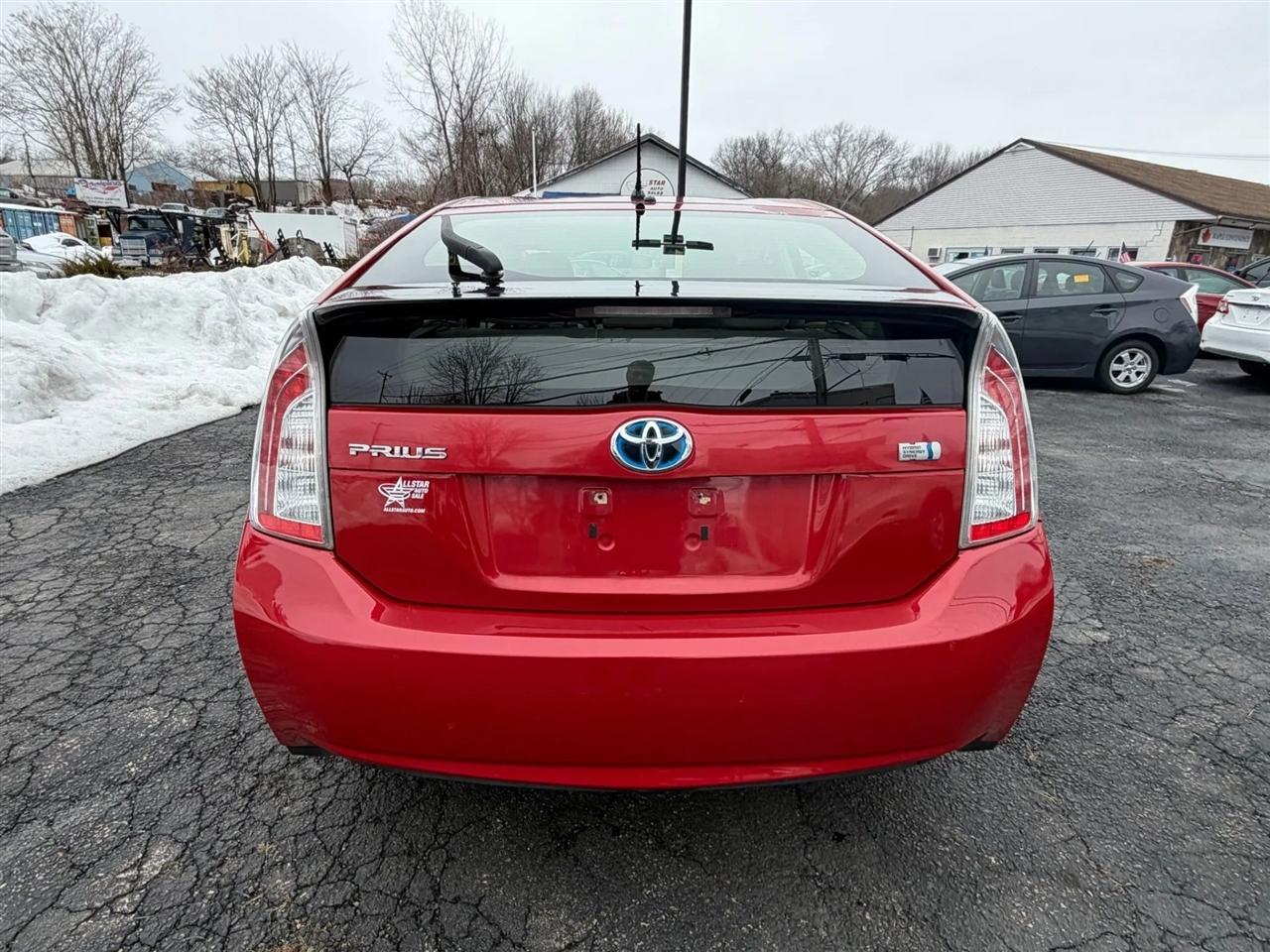 Toyota Prius Prius V 2012