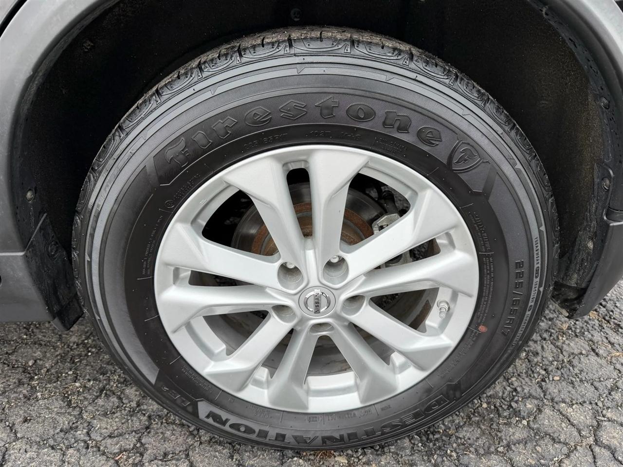 Nissan Rogue SV AWD 2015