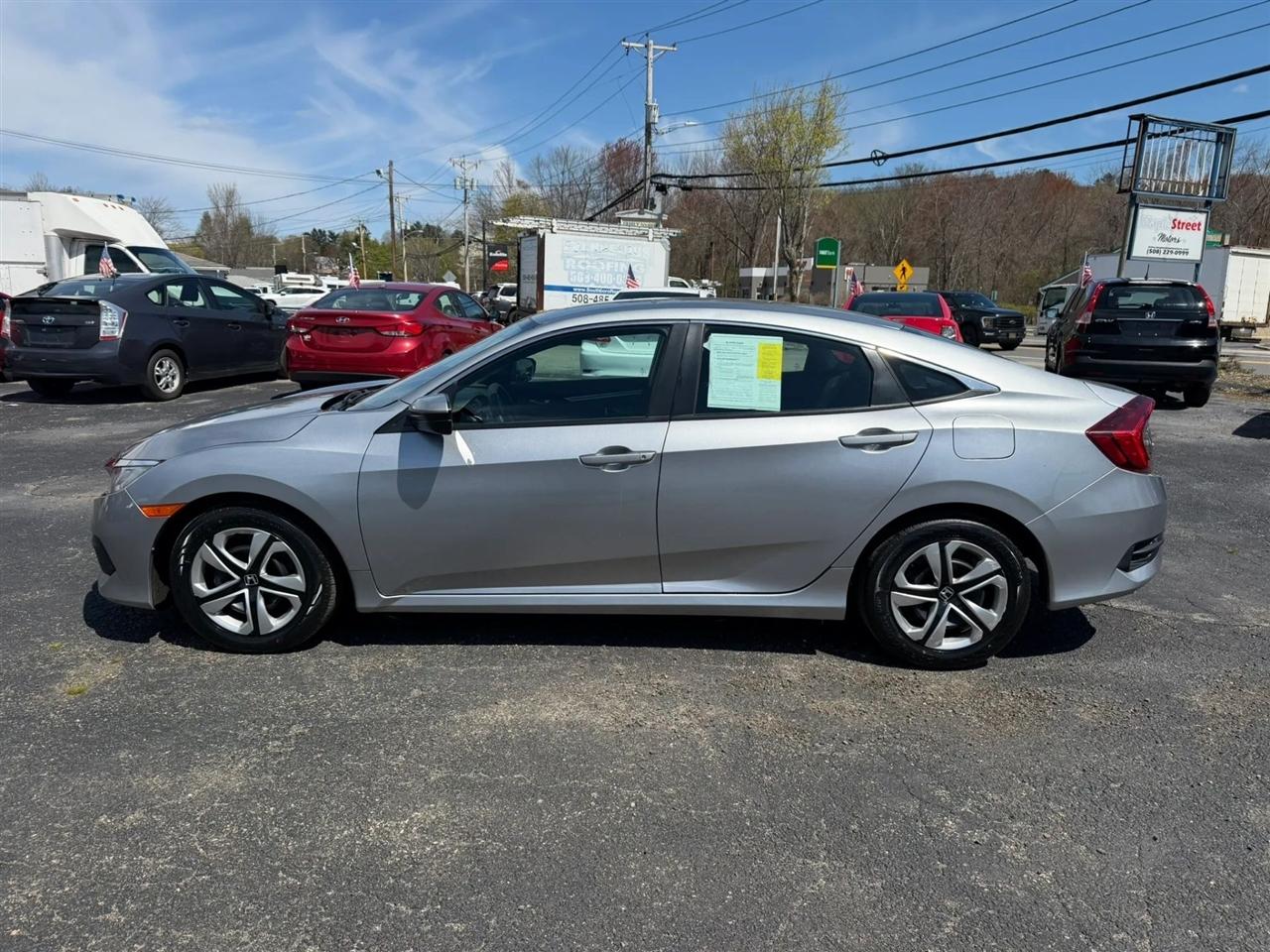 Honda Civic LX Sedan CVT 2017