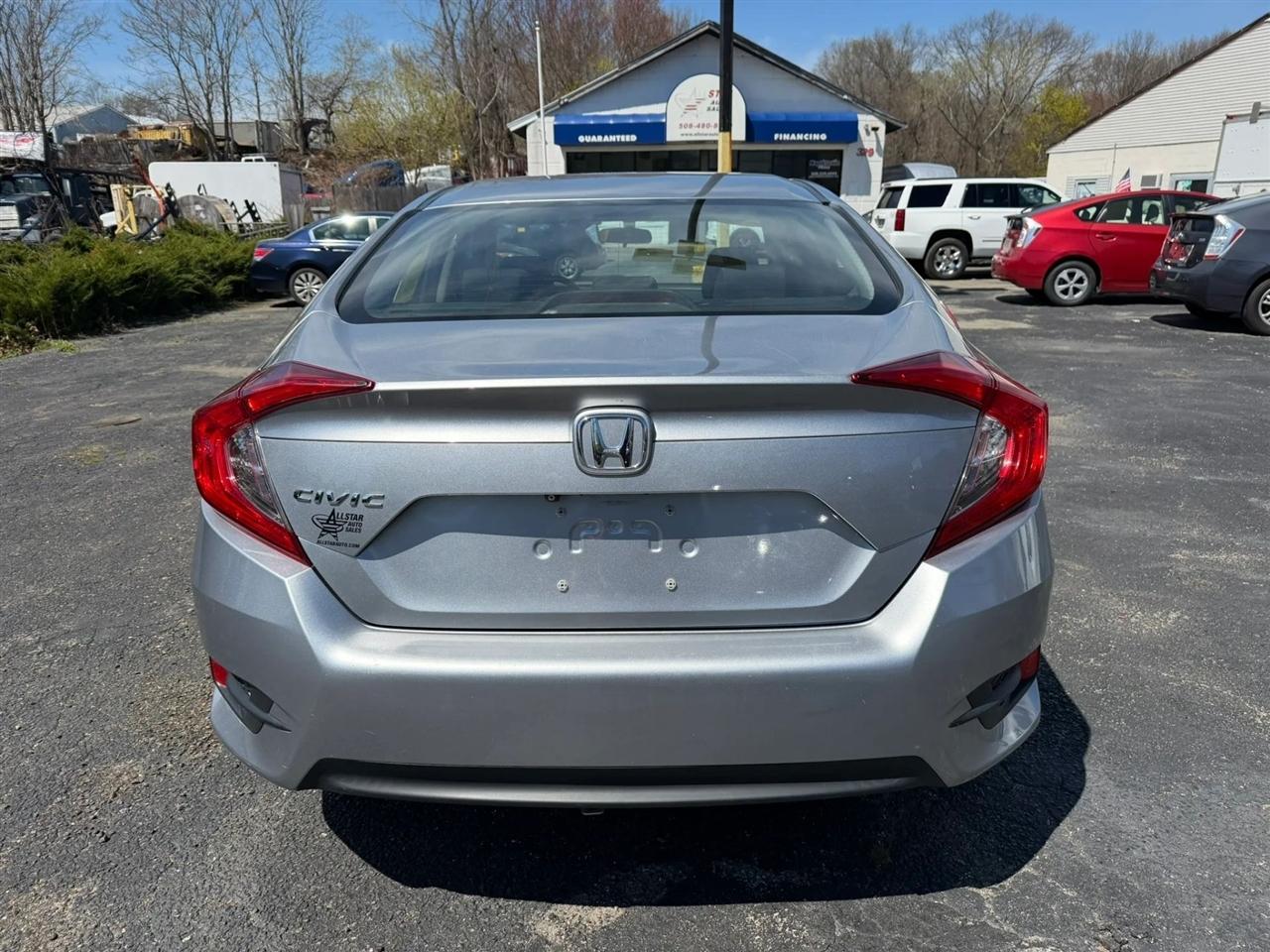 Honda Civic LX Sedan CVT 2017
