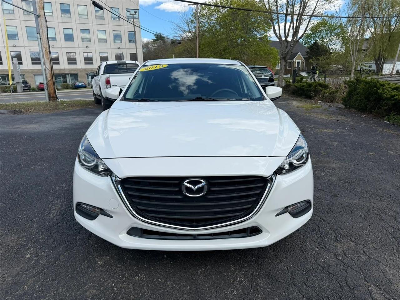 Mazda MAZDA3  2018