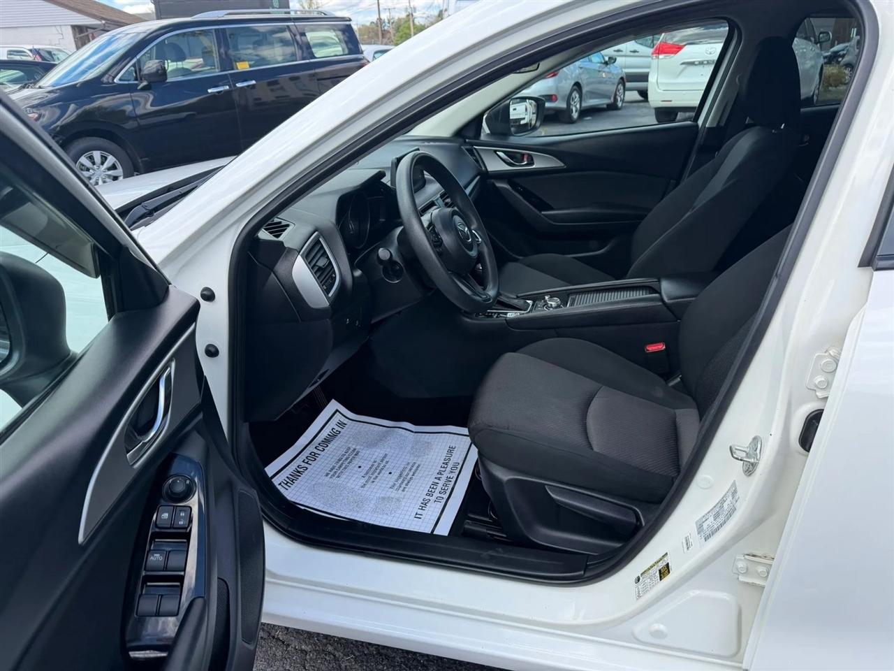 Mazda MAZDA3  2018