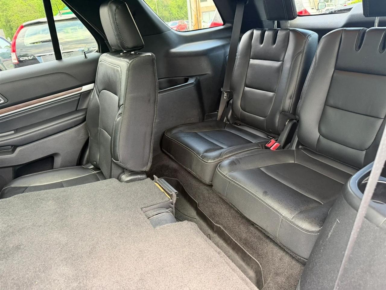 Ford Explorer Limited 4WD 2017