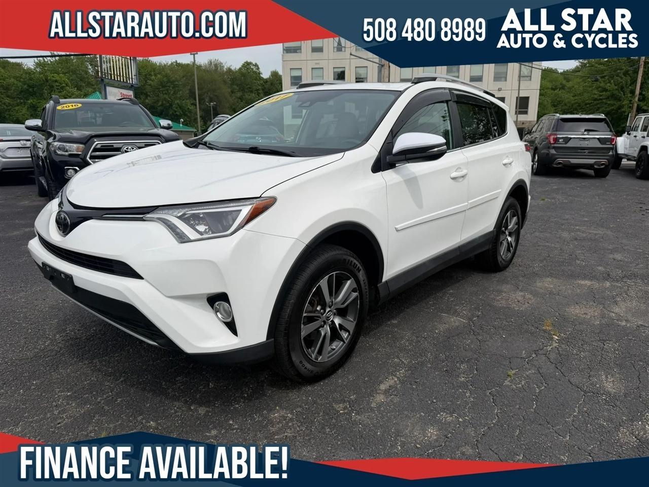 Toyota RAV4 XLE AWD 2017