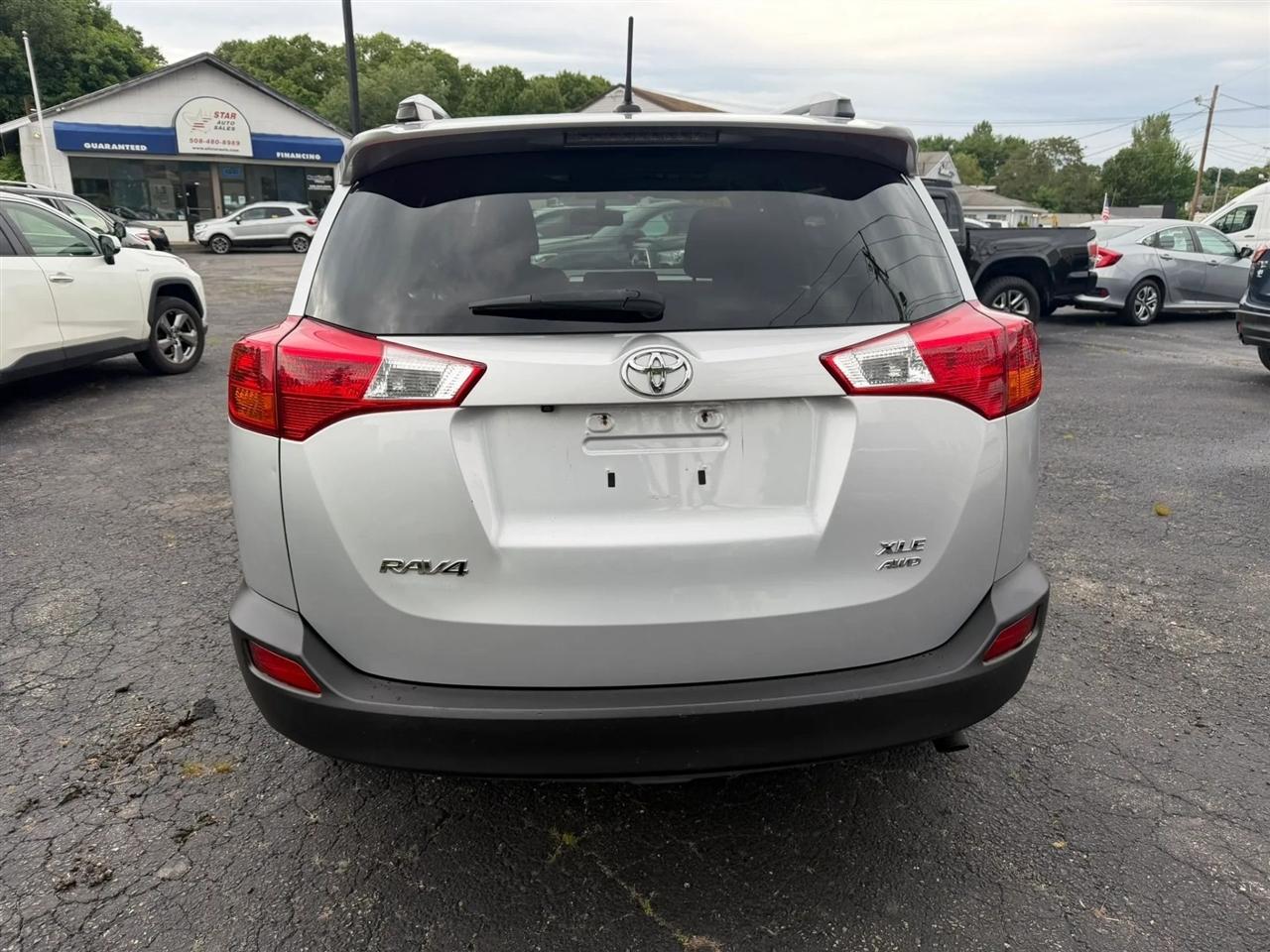 Toyota RAV4 XLE AWD 2014