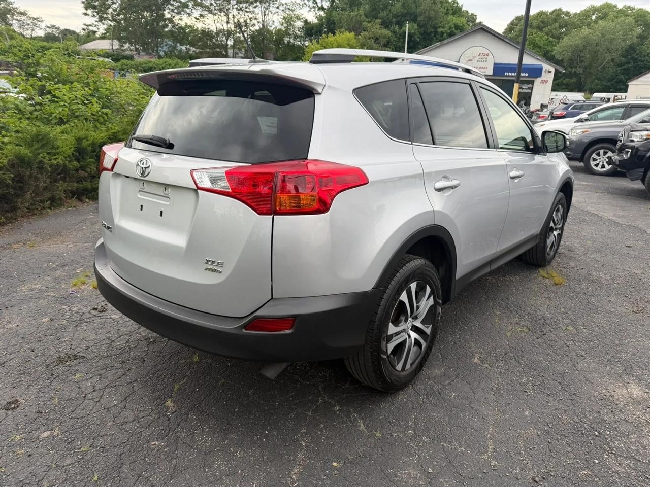 Toyota RAV4 XLE AWD 2014