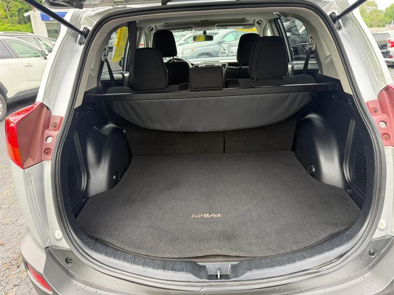 Toyota RAV4 XLE AWD 2014