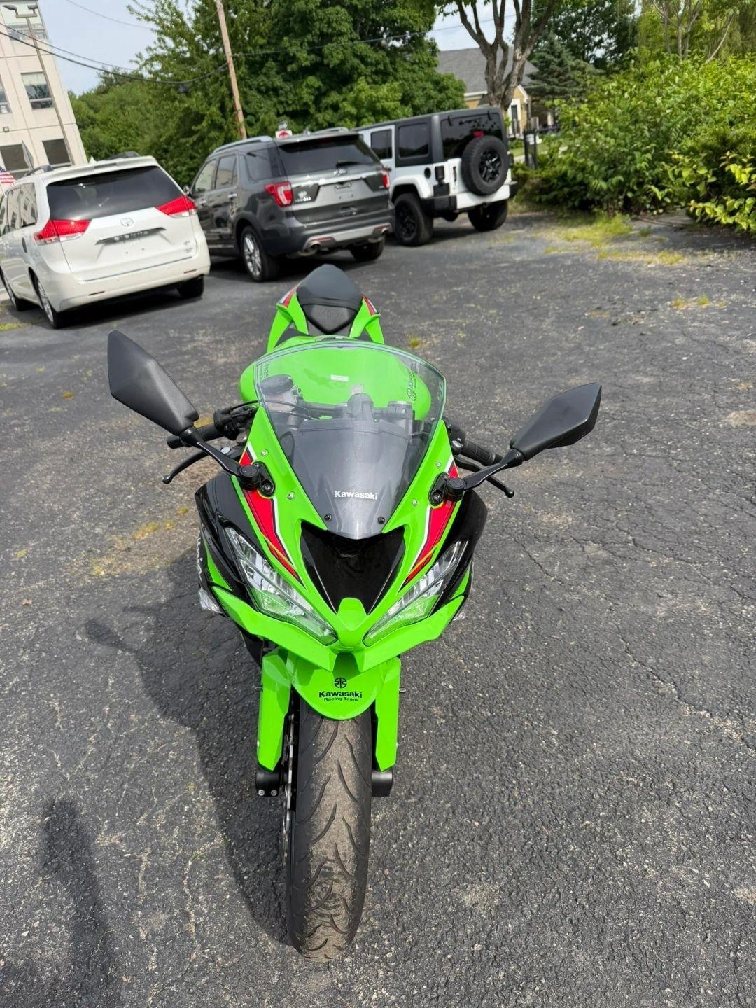 Kawasaki Ninja ZX-6R  2023