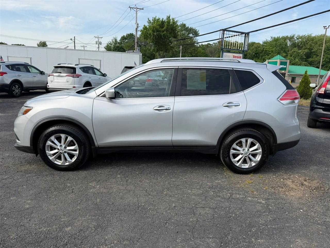 Nissan Rogue  2015