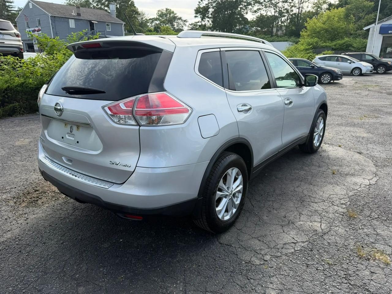 Nissan Rogue  2015