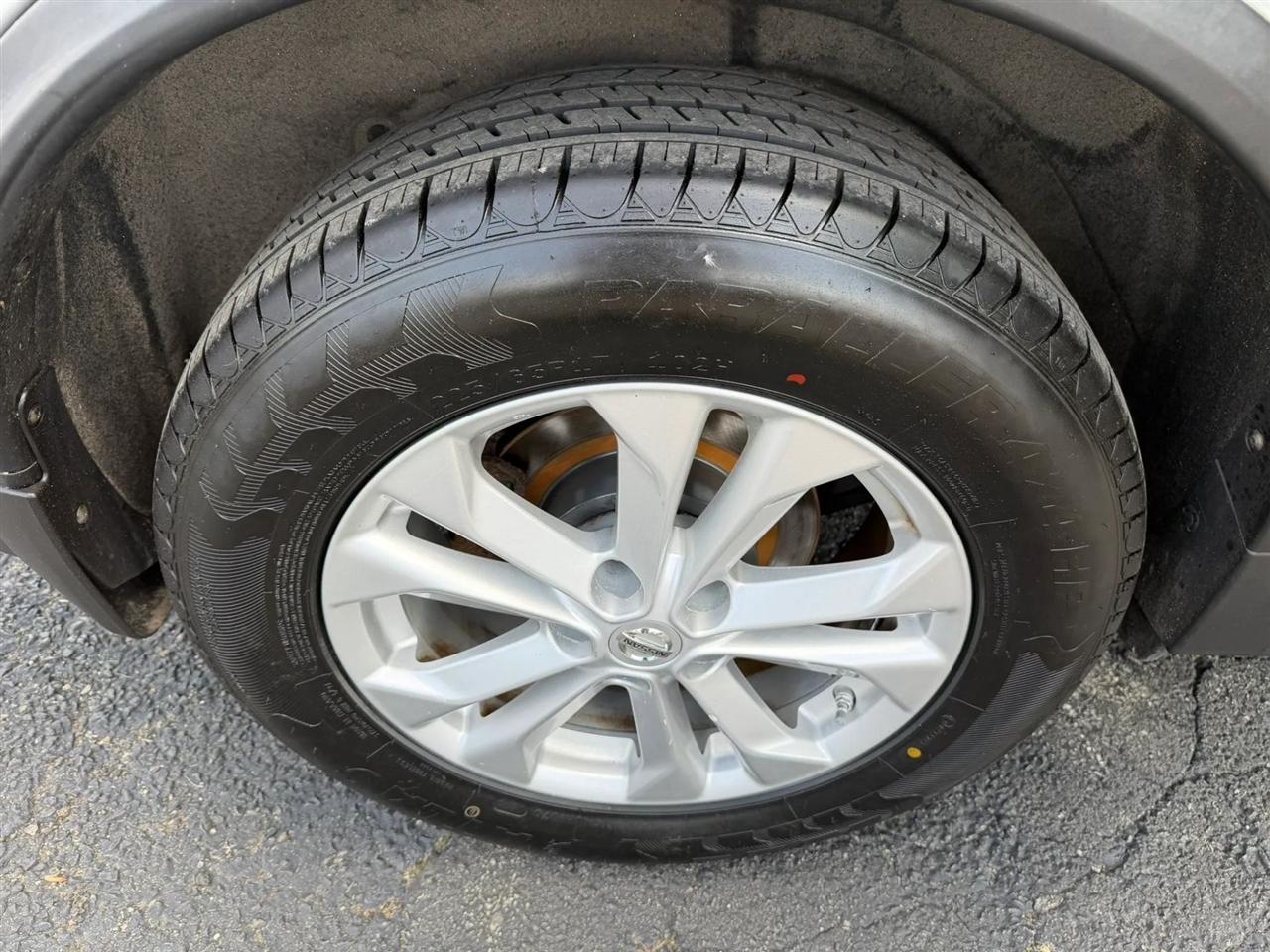 Nissan Rogue  2015