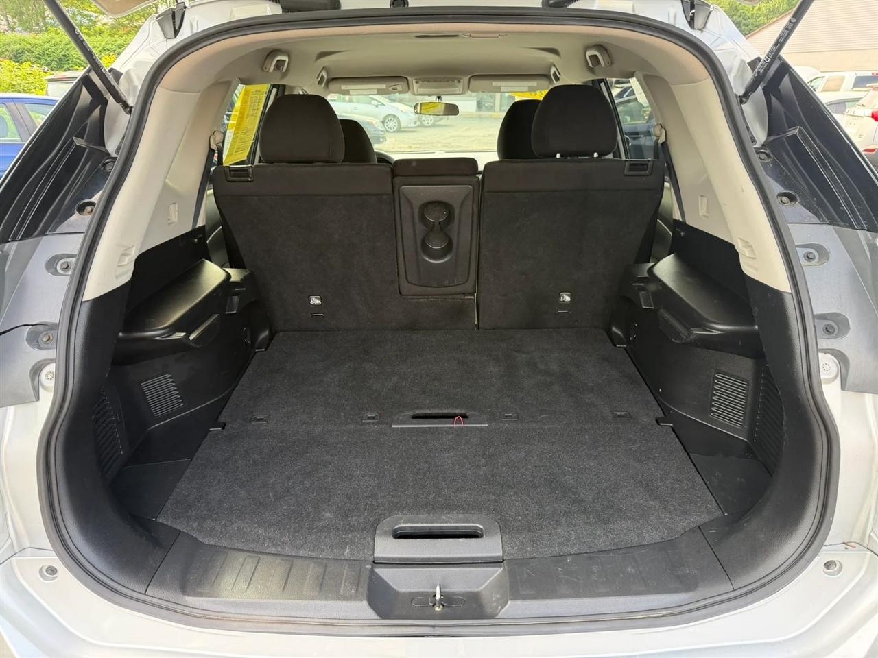 Nissan Rogue  2015