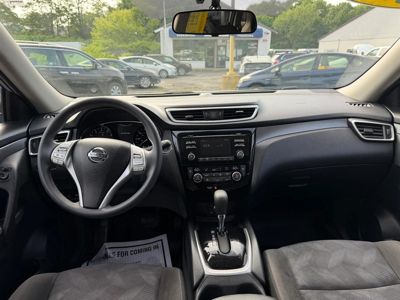 Nissan Rogue  2015
