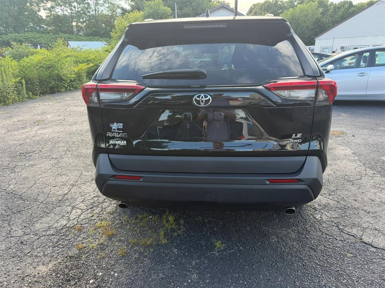 Toyota RAV4 LE AWD 2020