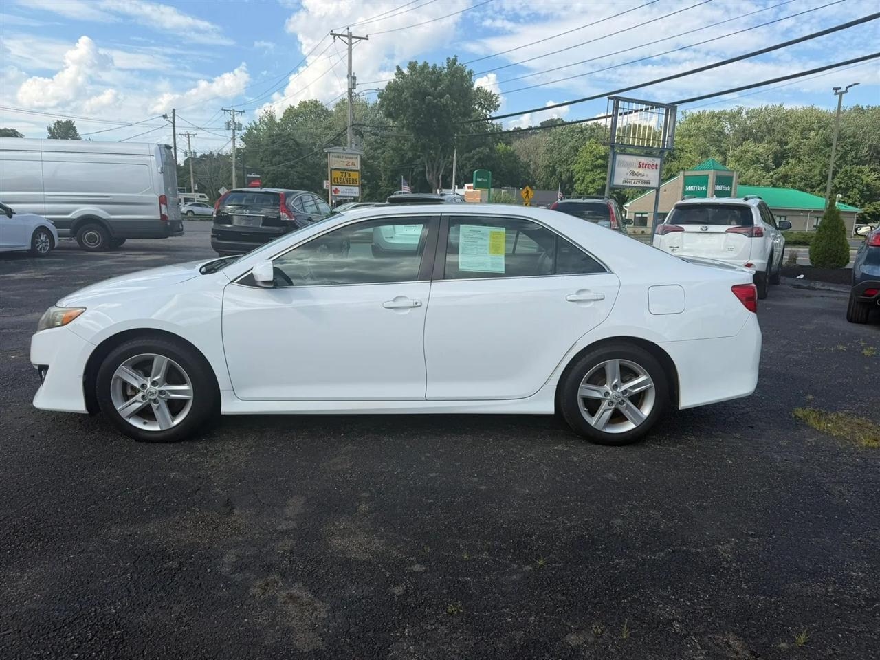 Toyota Camry SE 2013