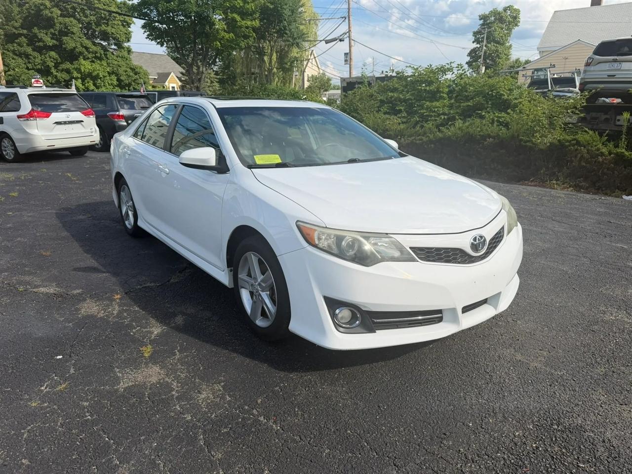 Toyota Camry SE 2013