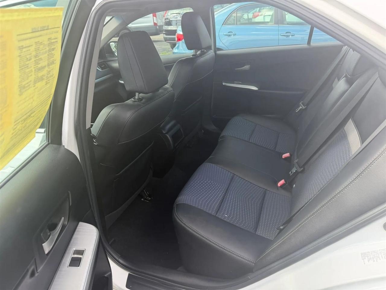 Toyota Camry SE 2013