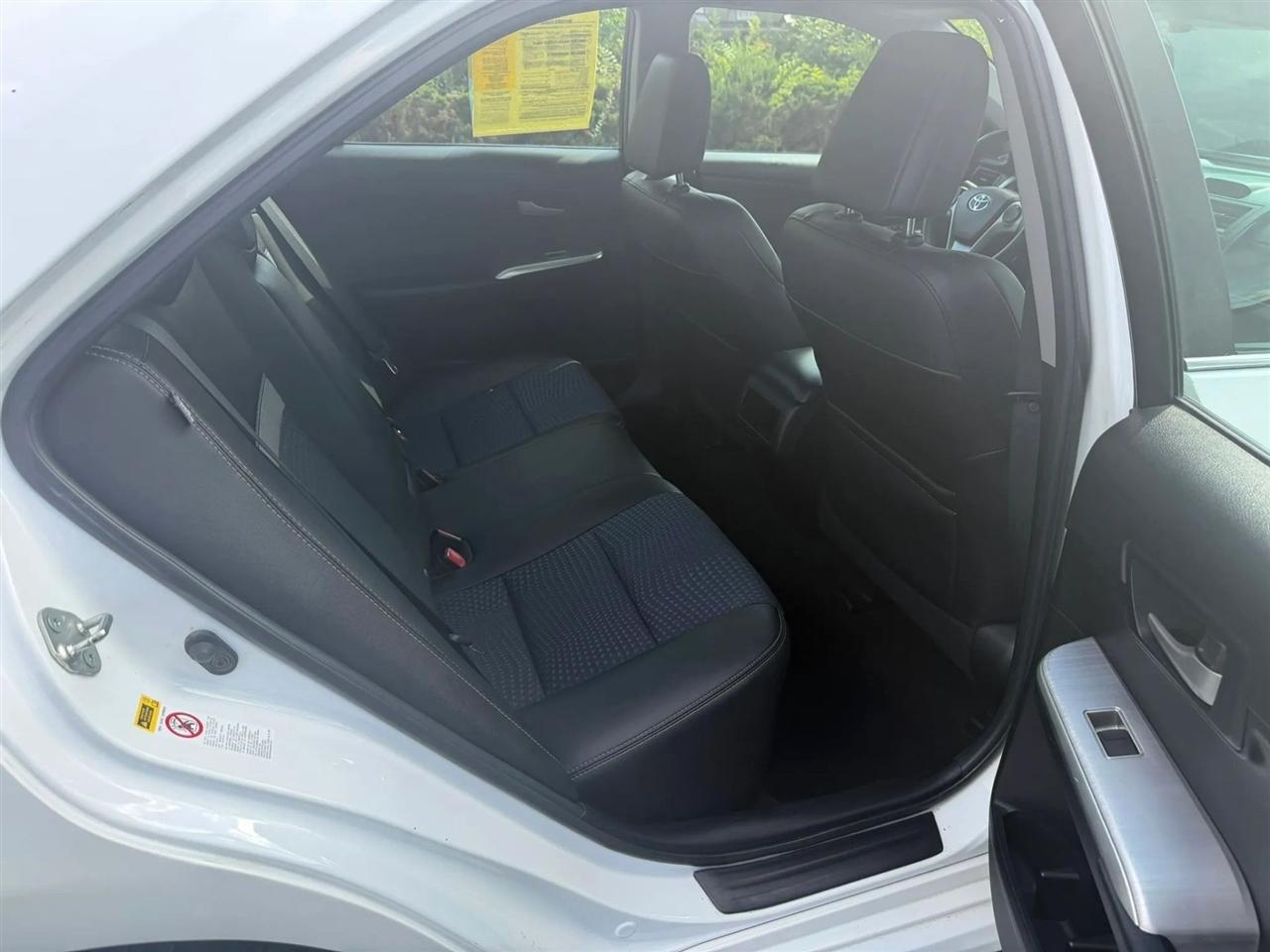 Toyota Camry SE 2013