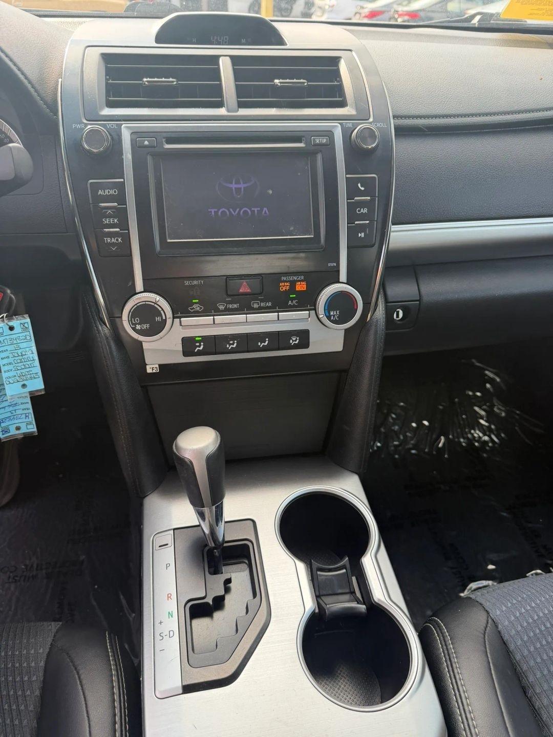 Toyota Camry SE 2013