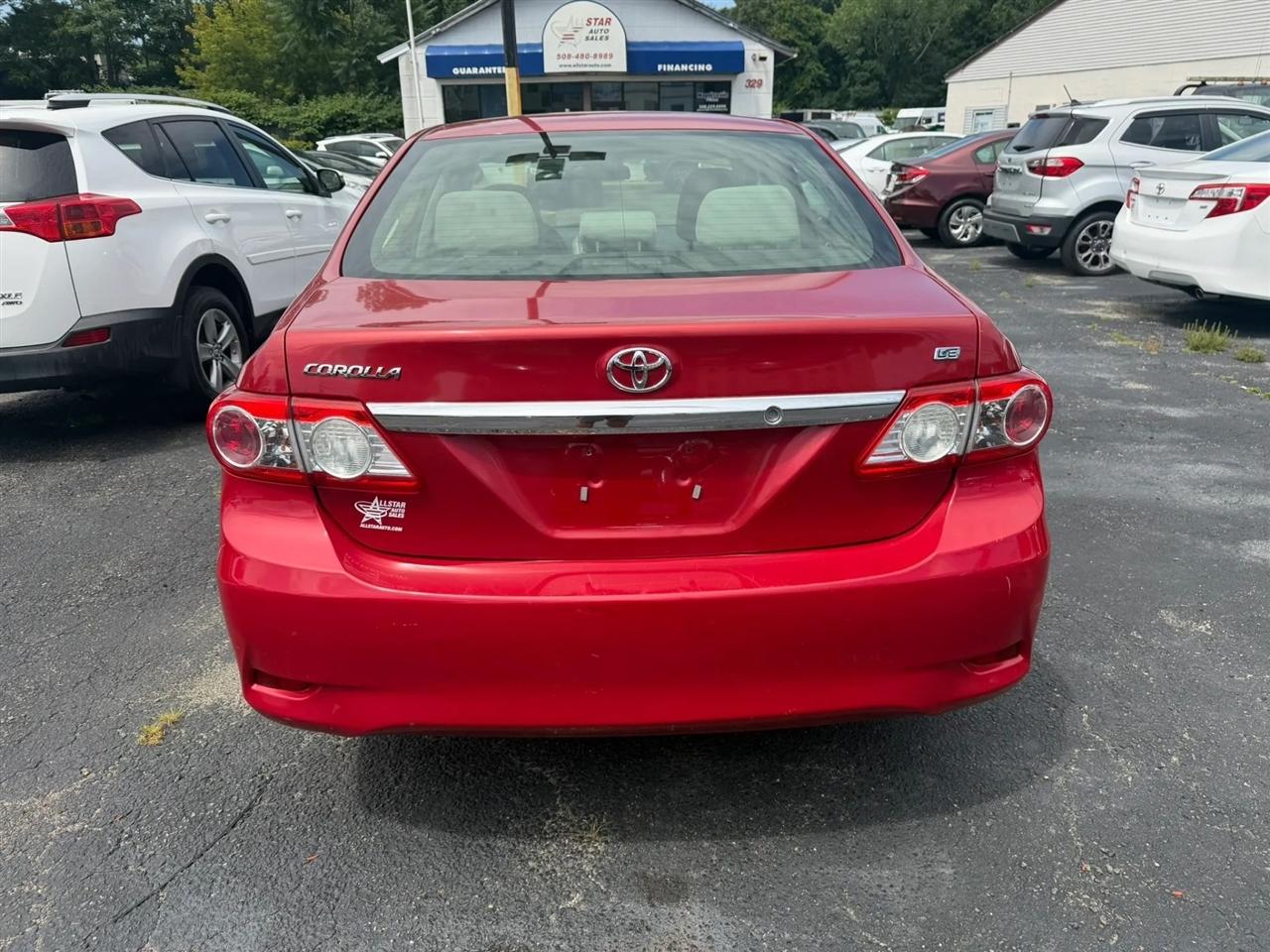 Toyota Corolla LE 4-Speed AT 2012