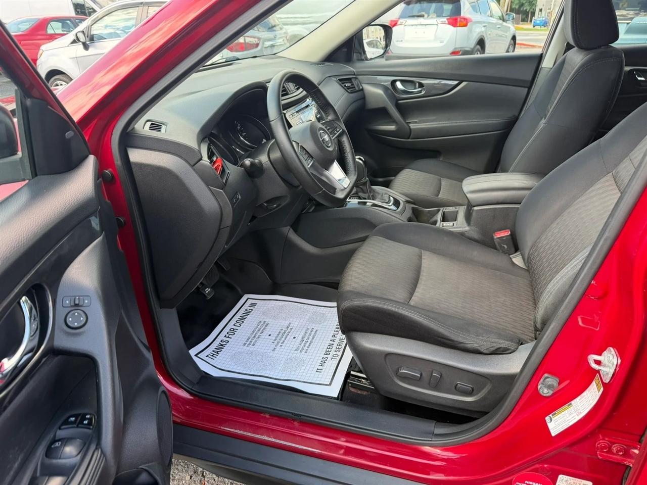 Nissan Rogue SV AWD 2017