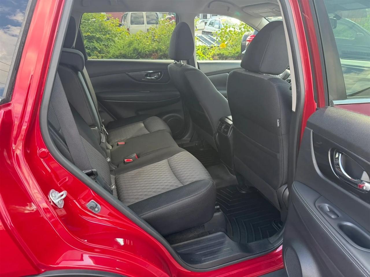 Nissan Rogue SV AWD 2017