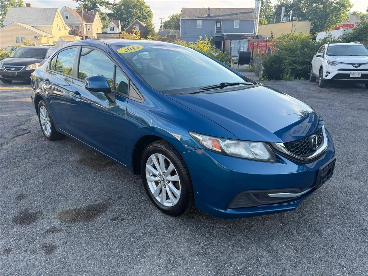 Honda Civic LX Sedan 5-Speed AT 2013