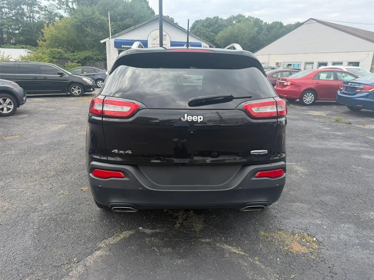 Jeep Cherokee Latitude 4WD 2016