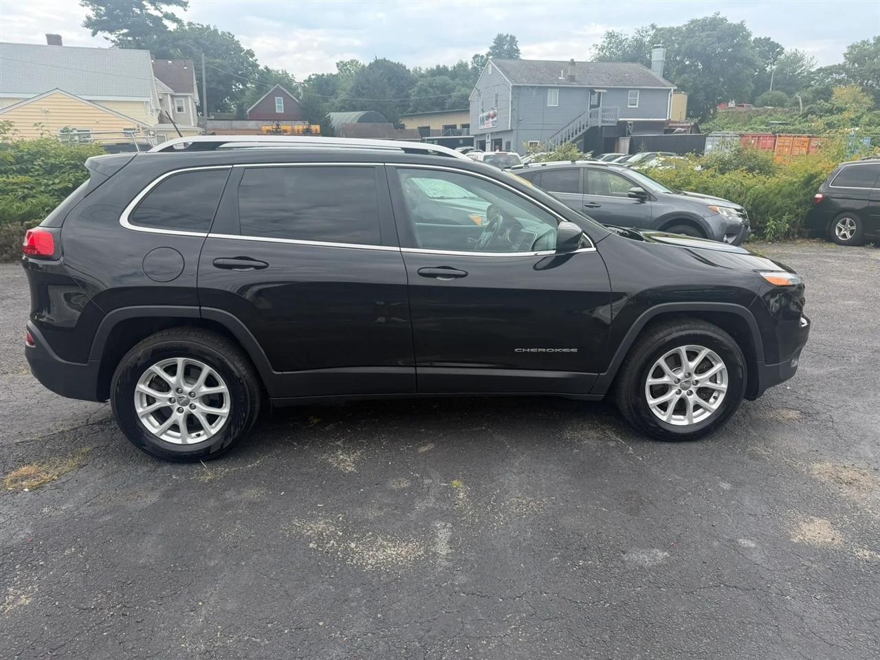 Jeep Cherokee Latitude 4WD 2016