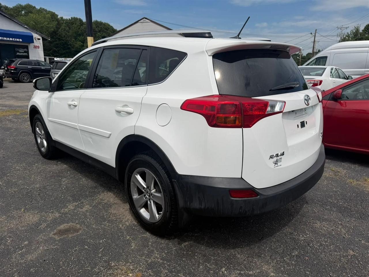 Toyota RAV4 XLE AWD 2015