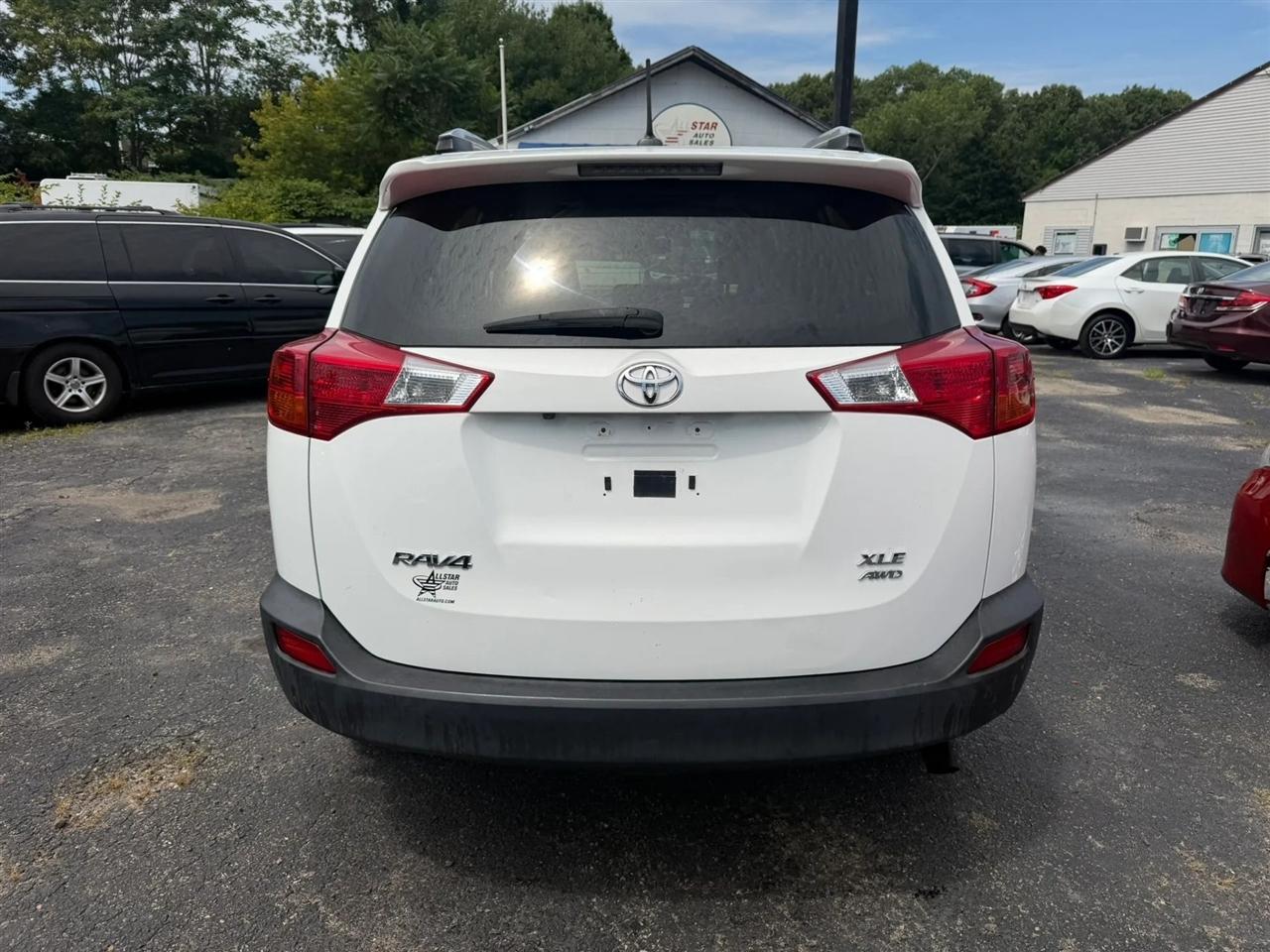 Toyota RAV4 XLE AWD 2015
