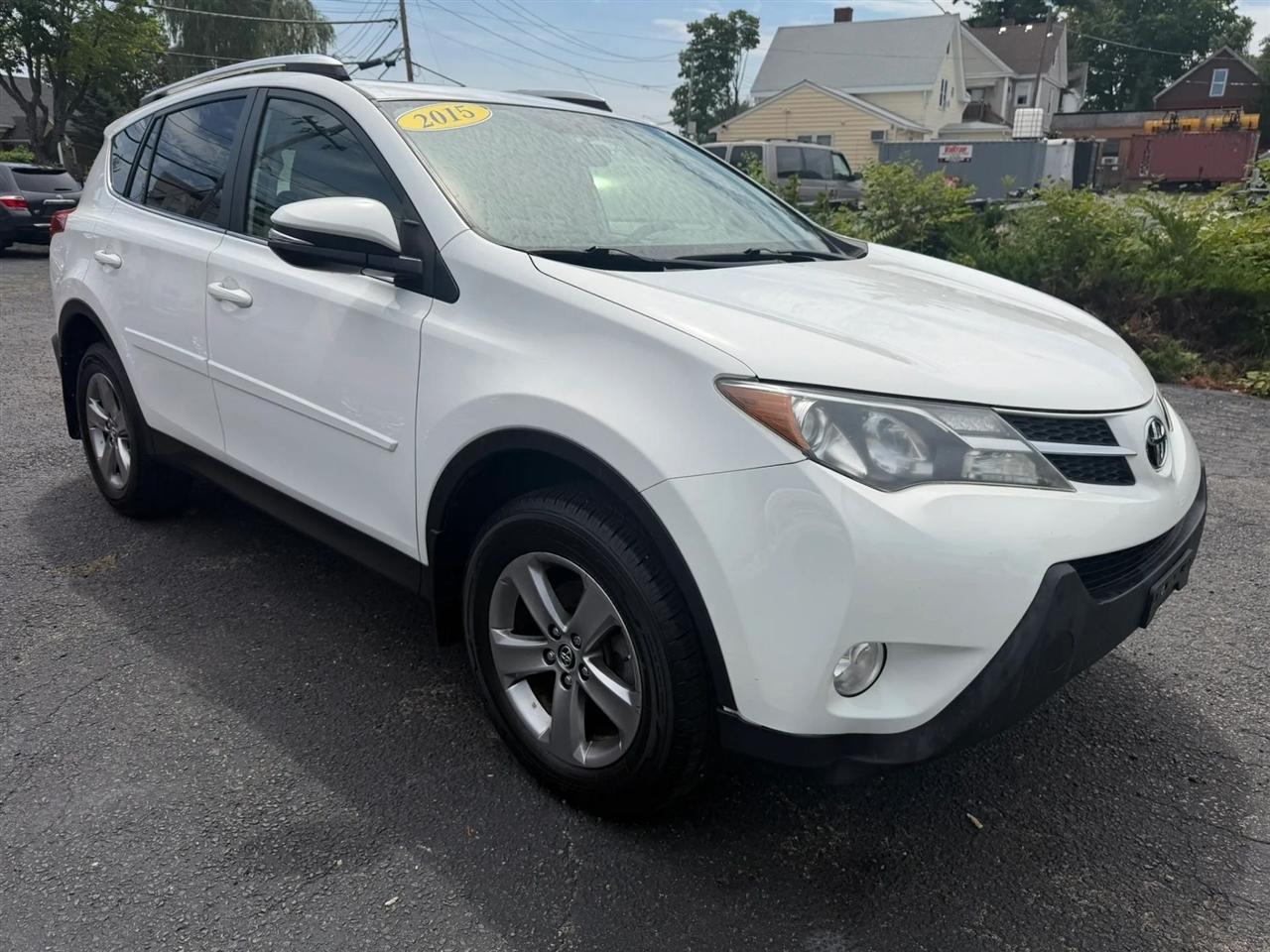 Toyota RAV4 XLE AWD 2015