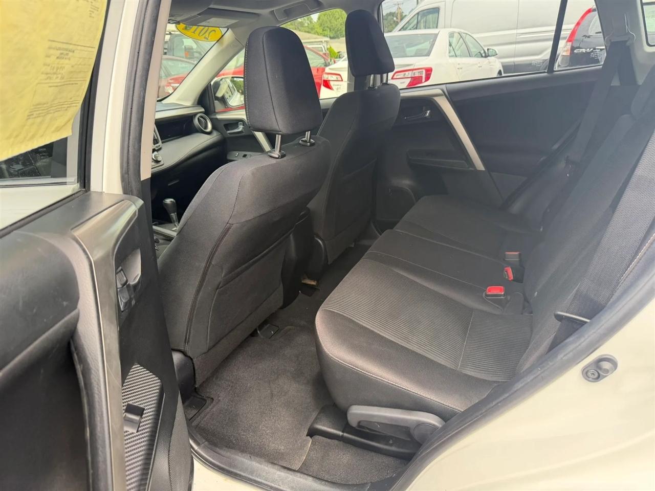 Toyota RAV4 XLE AWD 2015