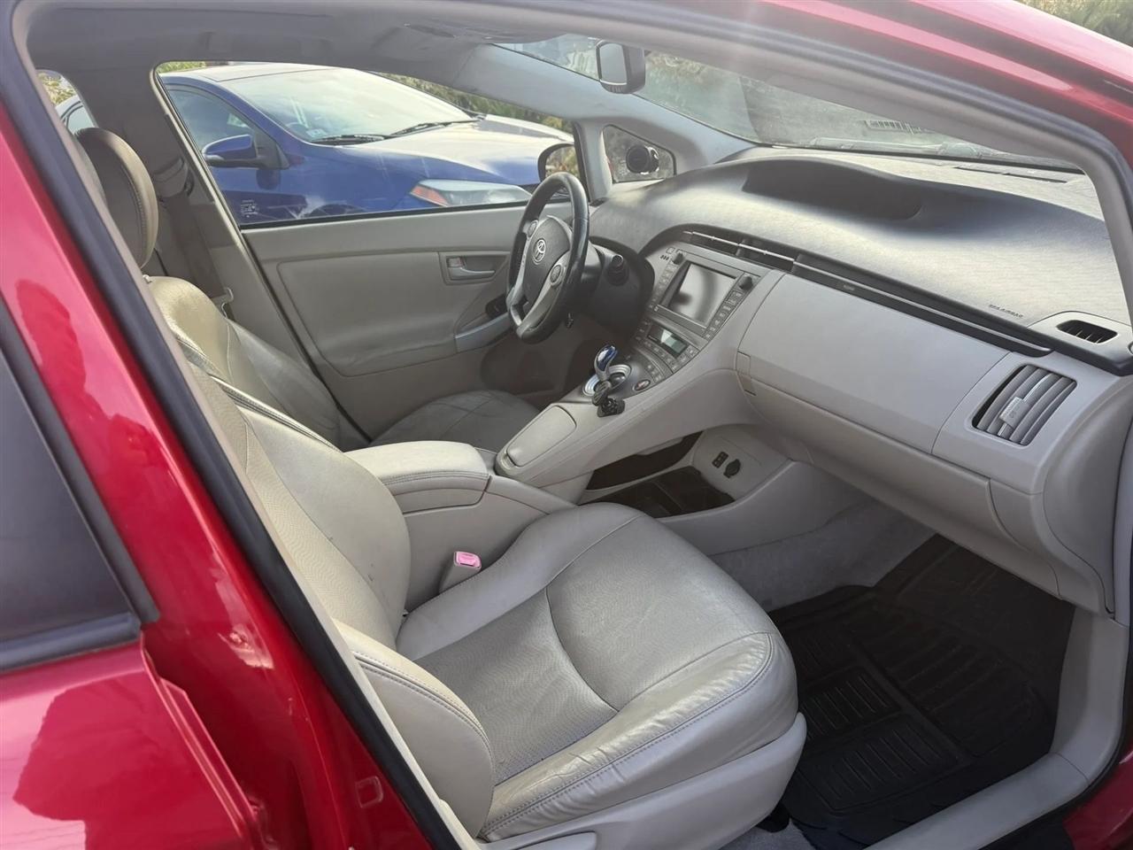 Toyota Prius Prius IV 2010