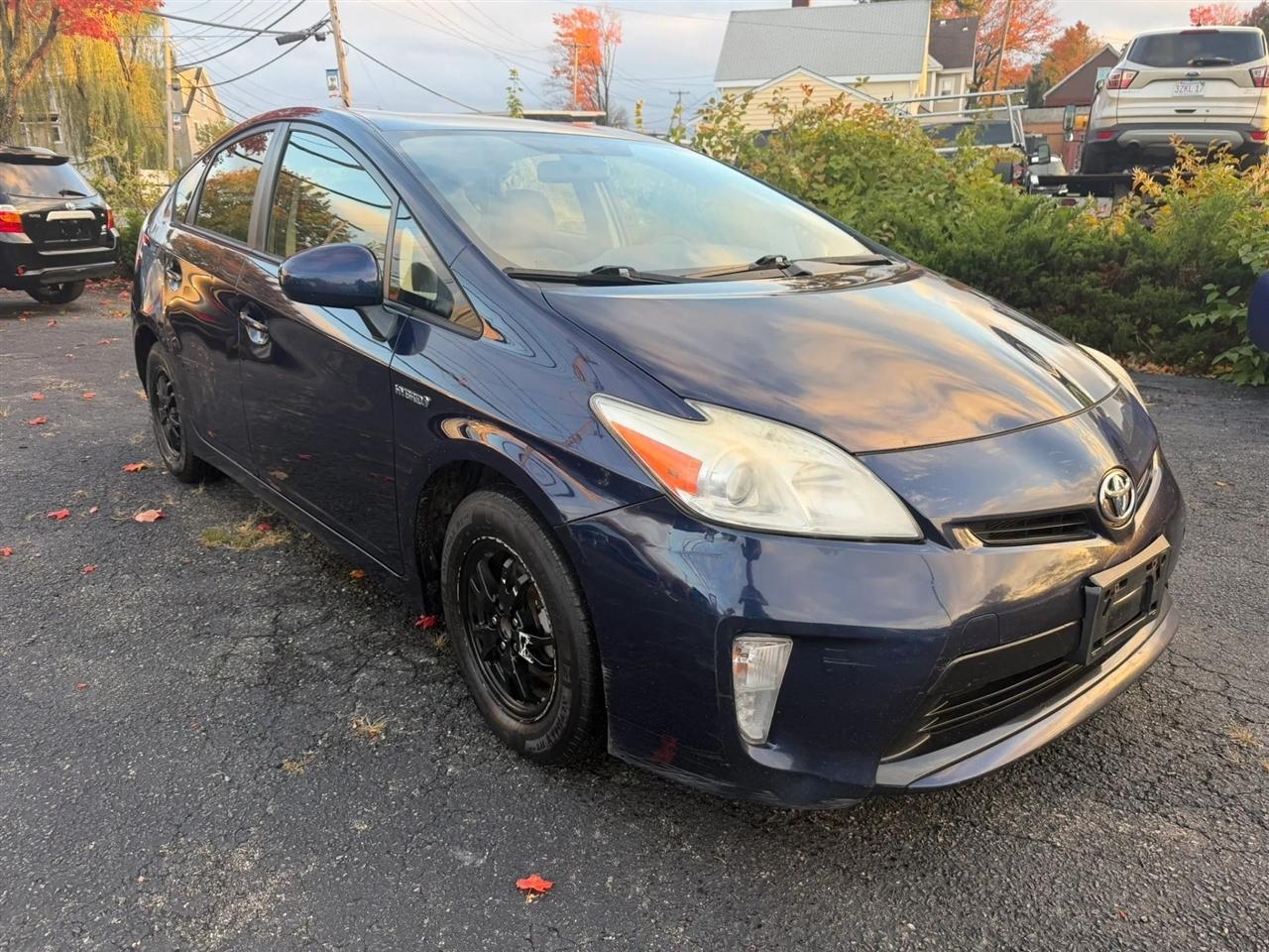 Toyota Prius Prius V 2013