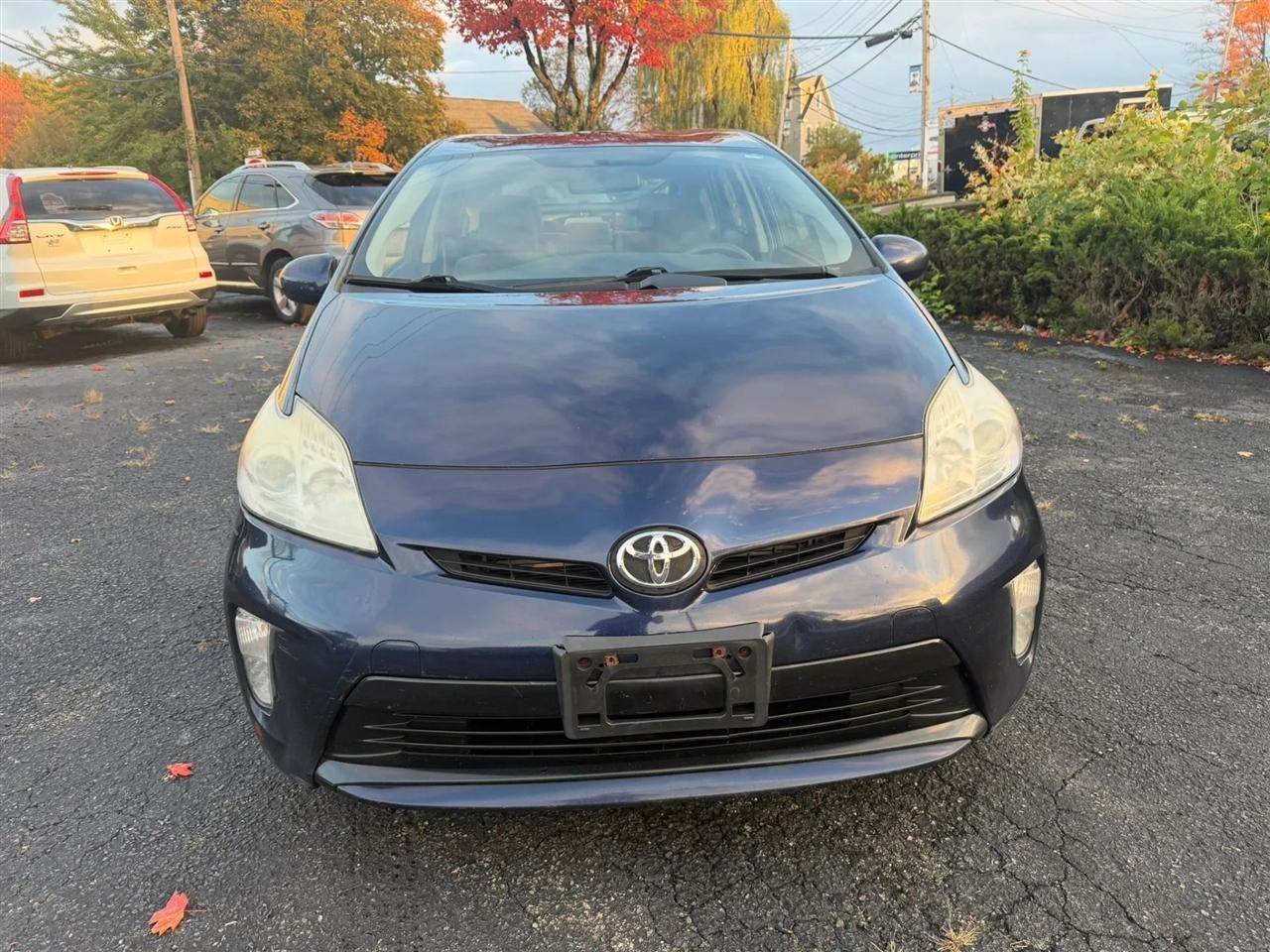Toyota Prius Prius V 2013