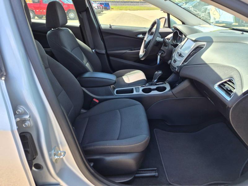 Chevrolet Cruze LS Auto 2018