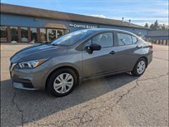 2022 Nissan Versa 