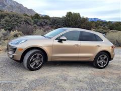2015 Porsche Macan 